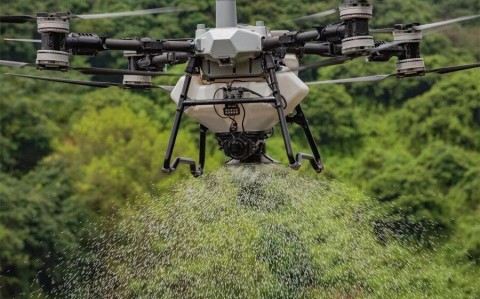 从0到1入行无人机植保：考证、培训、创业全攻略